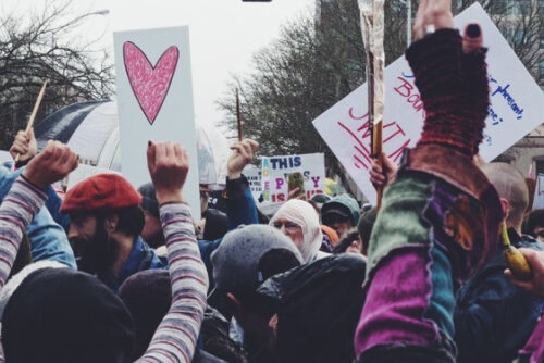 Fostering Place-Based Coalitions Between Social Movements And Science For Sustainable Urban Environments: A Case Of Embedded Agency