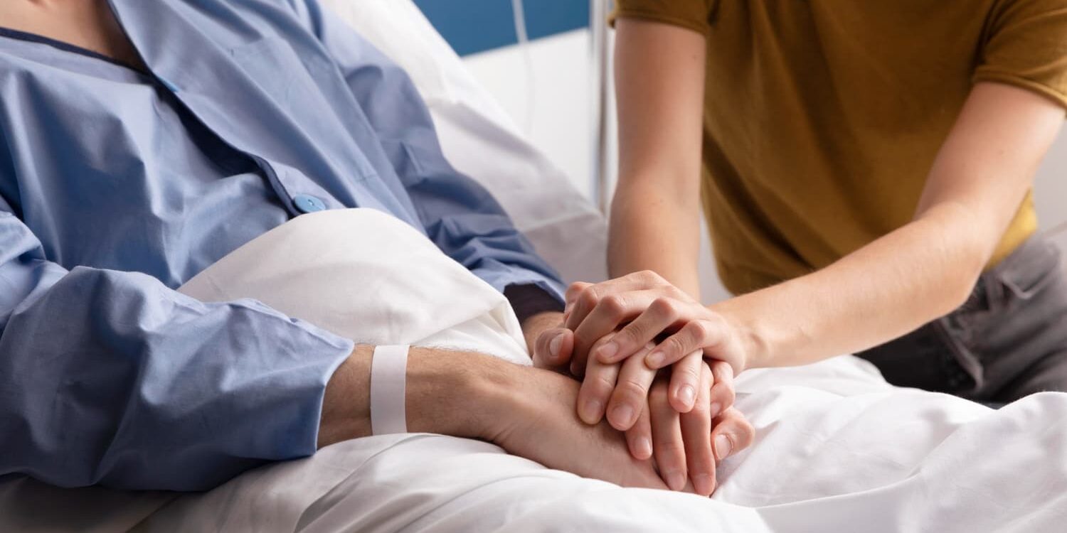 Policy Brief: Hacia la transformación del control integral del cáncer. Conectando saberes y experiencias de pacientes, cuidadores, familiares y del equipo de salud