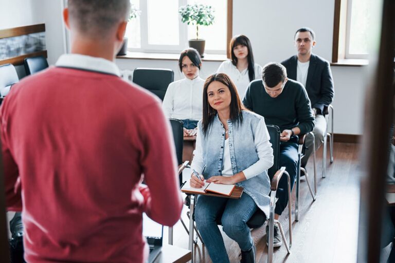 Instituto de Capacitación Comfamiliar