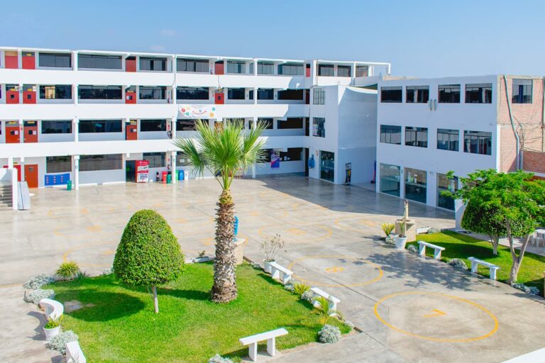 UNIVERSIDAD AUTONOMA DE ICA