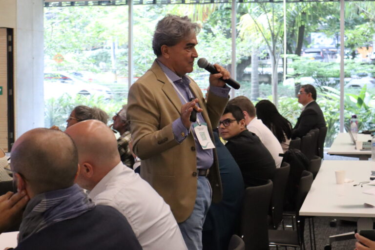 Publicación análisis industria automotriz VET4CHAINS