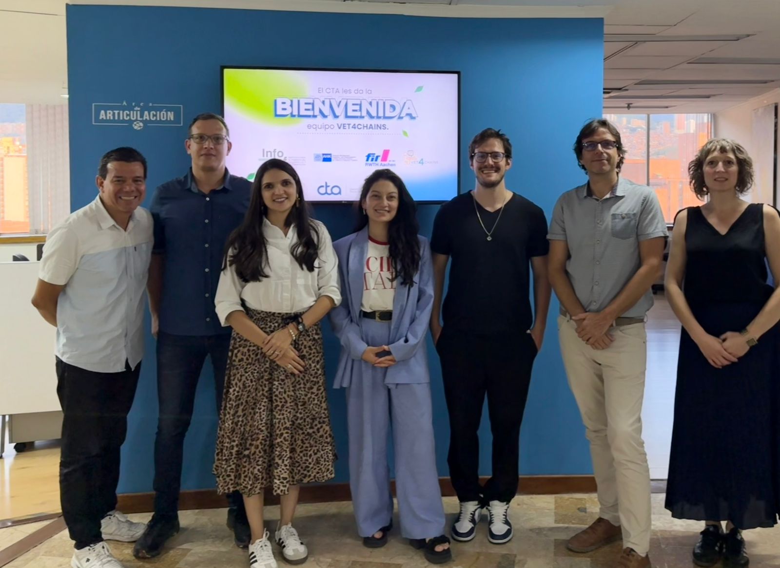 Visita equipo VET4CHAINS al CTA